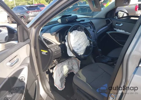 2016 Hyundai Santa Fe Sport 2.4L z USA, uszkodzony, nr VIN 5XYZT3LB7GG372081